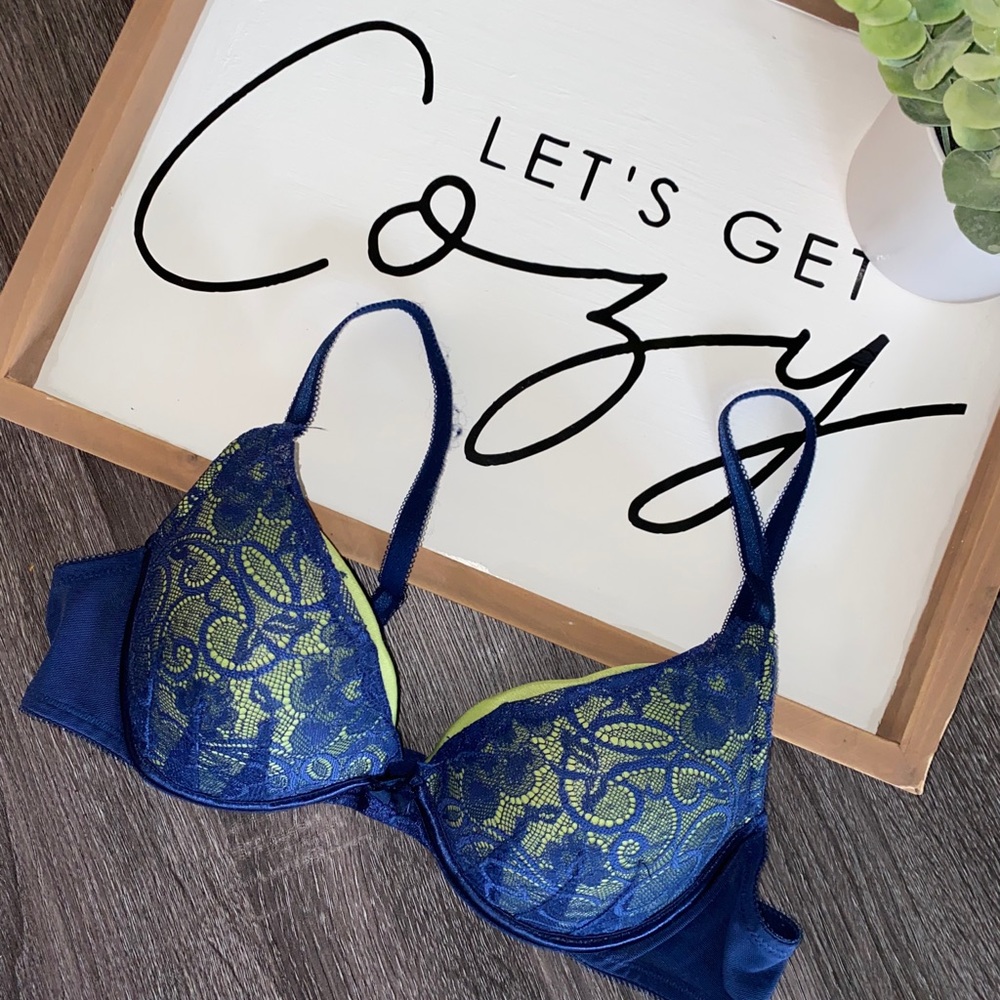 Size 34B bra